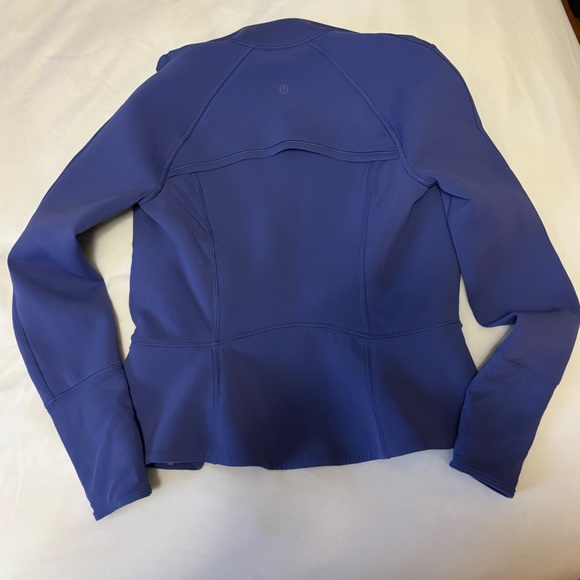 Lululemon front and centre jacket in Stony grape - Picture 2 of 5